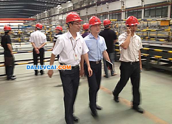 興亞鋁業(yè)到廣東華昌鋁廠(chǎng)車(chē)間