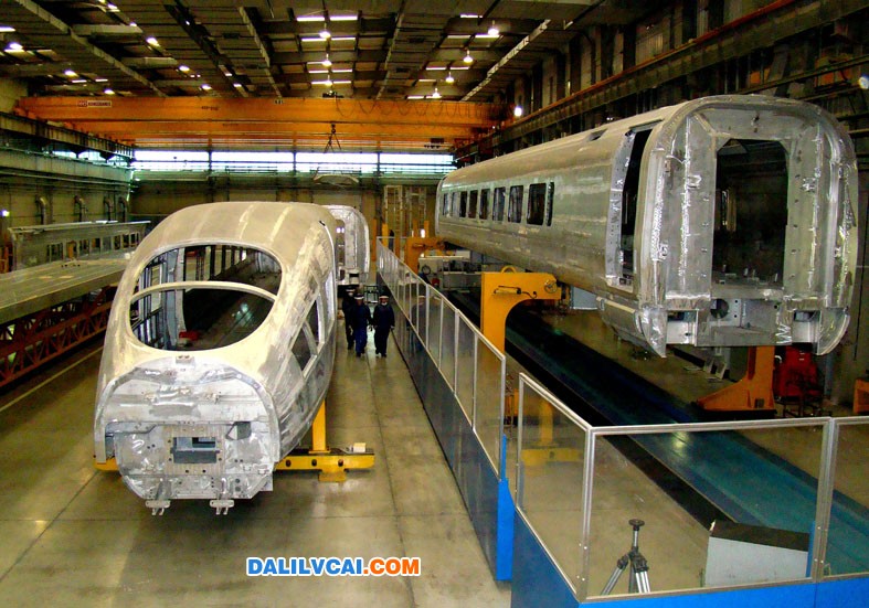 CRH3動(dòng)車組鋁合金車體-dalilvcai.com