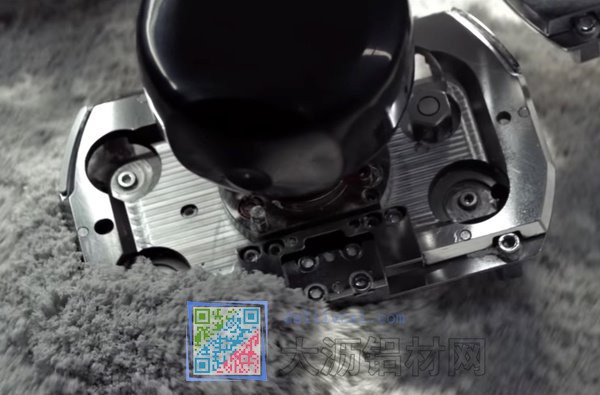 iphone7金屬機身打磨拋光處理