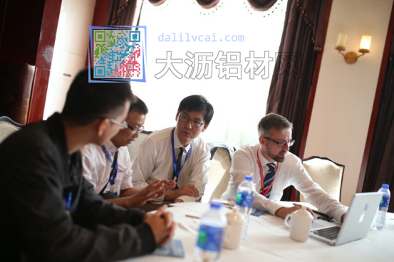 往屆外國(guó)企業(yè)鋁加工技術(shù)專家面對(duì)面交流會(huì)現(xiàn)場(chǎng)