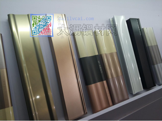 新銀鋁材在FBC博覽會(huì)展廳的鋁型材產(chǎn)品
