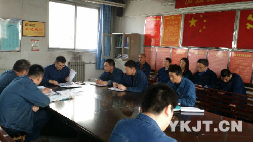 陽極公司余熱車間細(xì)做員工精神“工作餐”